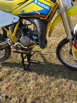 Suzuki rm 85 - 4