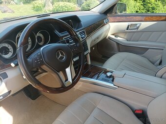 Mercedes Benz E200 r.2013 69000km Stav nového vozu - 4