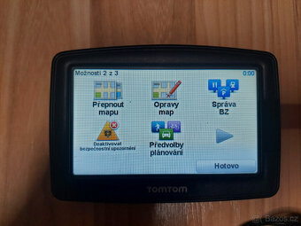 TomTom XL - 4ET03, 4.3", interní paměť, baterie drží - 4