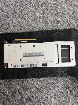 GIGABYTE GeForce RTX 3060 VISION OC 12GB – TOP stav - 4