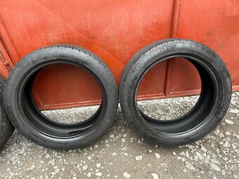 Prodám gumy 215/45/17 Continental - 4