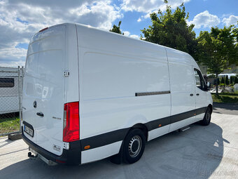 Cestovní obytná dodávka Mercedes Sprinter, rok 2022 - 4