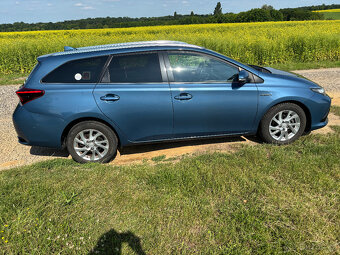 Toyota Auris 1,8 Hybrid - 4