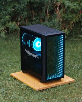 Herní PC / ASUS GTX 1060 / Intel i7 / 16GB RAM / 1TB SSD / - 4