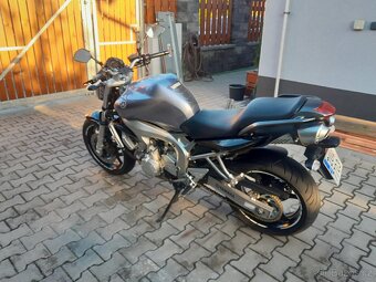 Yamaha fz6N - 4