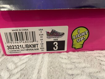 Dívčí tenisky Skechers vel. 35 délka stélky 22 cm - 4