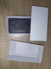 Mobil XIAOMI Redmi 8 4GB/64GB - 4