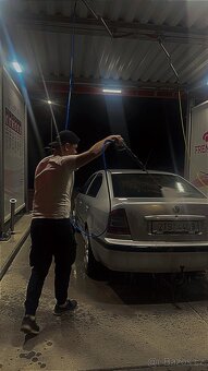 Škoda Octavia 1 (náhradní díly) - 4