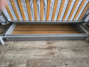 Rozkládací gauč + 2 křesla - 4