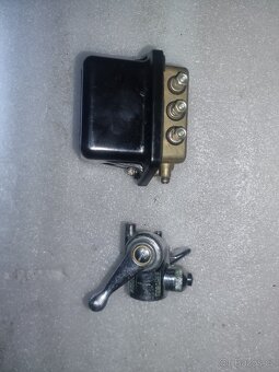 Originální nova spínací skříňka relé dobíjení 6V 12V - 4