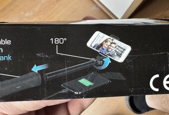 Selfie tyč s powerbankou - 4