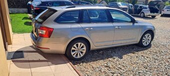 Škoda Octavia 1.6 TDI 85kW ČR AMBITION - 4