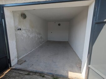 Dlouhodobý pronájem garáže v Hodoníně - 4