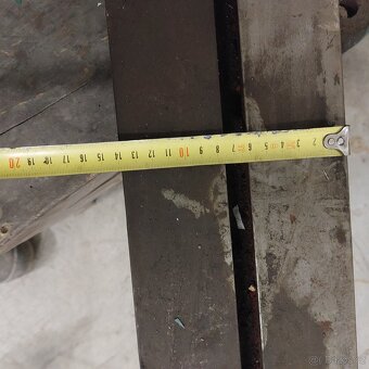 Lišta s T drážkou  na  Brusku BN - 4