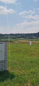 Prodám STAVEBNÍ POZEMEK 898m2 KOLOMUTY - 4