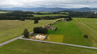 Stavební pozemek 1321m se stavebním povolením - 4