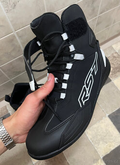 RST boty SABRE CE 3053 black/black/white - 4