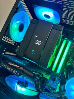 HERNÍ PC R5 5600/32GB RAM/RTX 4060/2xSSD/HDD - 4