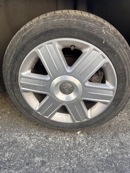 4x Originální alu kola Audi A2 Audi A3 včetně pneu - 4