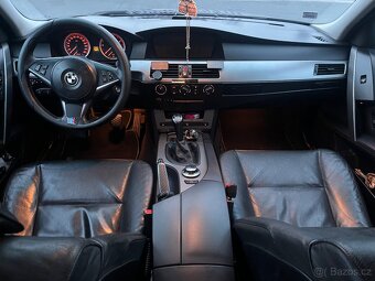 BMW E61 525D manuál - 4