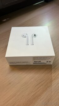 Apple AirPods 1 generace - 4