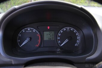 Škoda Fabia II. 1.2 HTP, 2007 – 1. majitel, nájezd 55 672km - 4