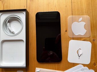 Apple iPhone 12 Pro 128GB, Pacific Blue + 9ks obalů - 4
