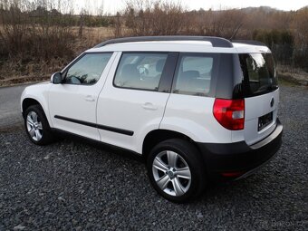 Škoda Yeti 1.2 TSI 77 KW 1.Majitel,Klima,R.V.2012 Bez Koroze - 4