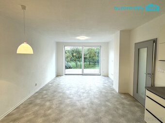 Prodej, rodinný dům, 270 m2, Plzeň - Křimice - 4