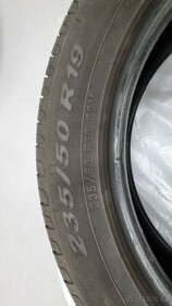 Pneu, gumy Pirelli Scorpion Verde 235/50 R19 vzorek 4,5 mm - 4