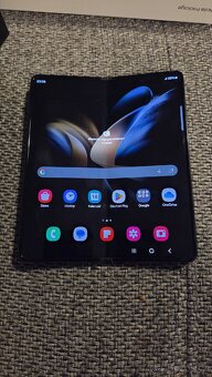 Samsung Galaxy Z Fold 4 - 4
