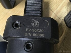 Držáky vdi 30 prodám - 4
