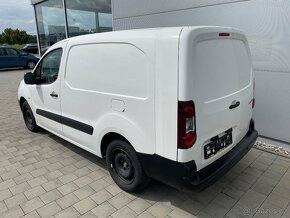 Peugeot Partner 1.6 HDI, L3H1, 3 místný, vestavba regály - 4