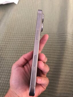 iPhone 16 pro - 4
