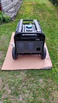 Benzínový generátor DORFBACH - 4