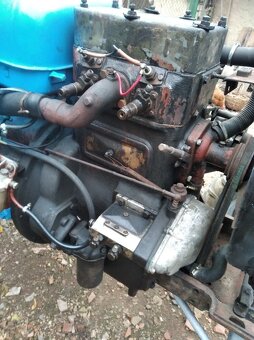 Prodám motor na ZETOR25N-bez kompresoru - 4
