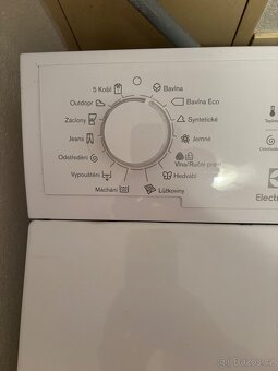 Pračka Electrolux vrchem plněná - 4