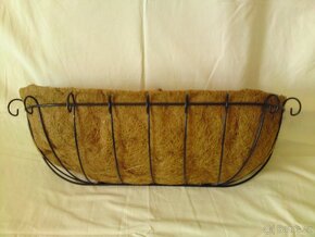 Nástěnný koš na rostliny. - 4