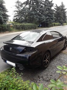 Peugeot 407 Coupé, typ motoru X8Z, 177kW - 4