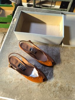 Prodám staré dámské boty - 4