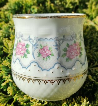 Retro porcelánový hrnek - 4