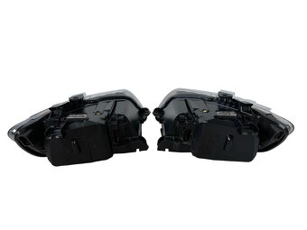 Levý bixenon 4L0941003AC Audi Q7 4L facelift r.v. 2010 - 4