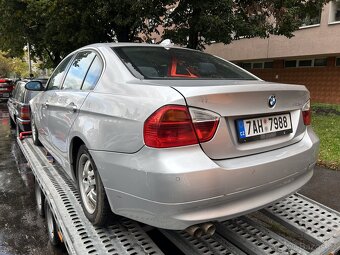 BMW E90 325i 2006 náhradní díly - 4