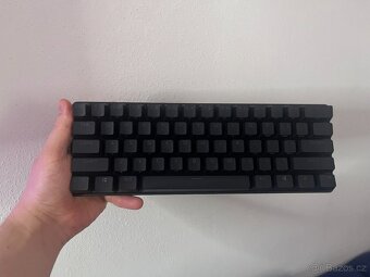 SteelSeries Apex Mini 9 – mechanická herní klávesnice - 4