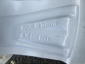 Sada Alu kol 215/45 R16 letní - 4