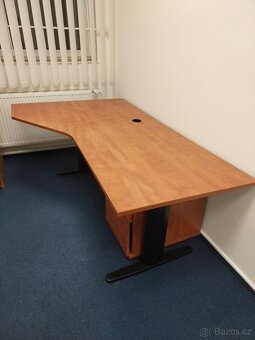 Kancelářské psací stoly - 4