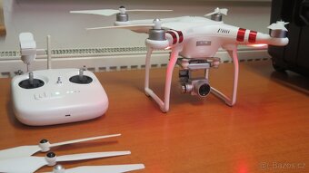 Dron Phantom 3 Standard - 4