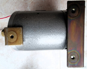 Elektromotor 60W-2890 ot/min - 4