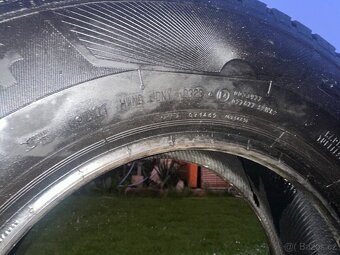 225 75 R16 CP Continental Vancocamper - 4