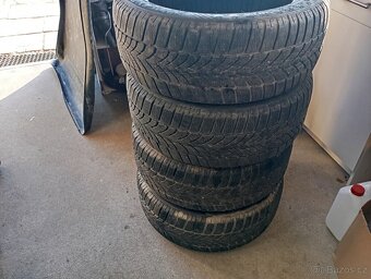 Runflat Dunlop Sport 4d zimní 225/50 r17 4kusy - 4